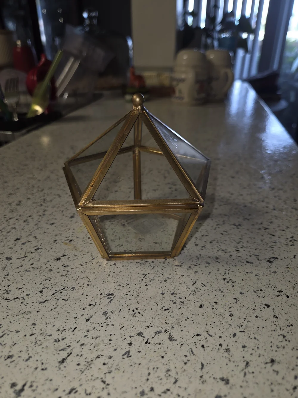 N/A elegant gold